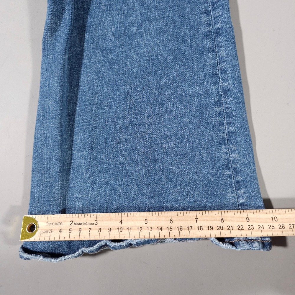 American Eagle Super High Rise Flare Jeans Womens 10 Blue Stretch Patch Pocket - Picture 8 of 9